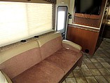 2015 Thor Motor Coach Freedom Elite Photo #5