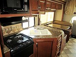 2015 Thor Motor Coach Freedom Elite Photo #10