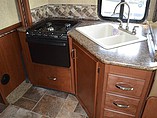 2016 Thor Motor Coach Freedom Elite Photo #12