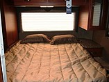 2016 Thor Motor Coach Freedom Elite Photo #11