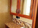 2016 Thor Motor Coach Freedom Elite Photo #11