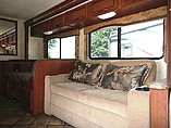 2014 Thor Motor Coach Freedom Elite Photo #13