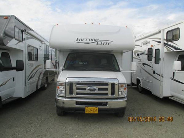 2011 Thor Motor Coach Freedom Elite Photo