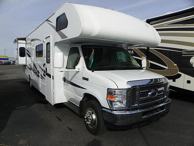2014 Thor Motor Coach Freedom Elite Photo