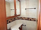 2012 Thor Motor Coach Freedom Elite Photo #16