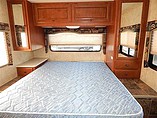 2012 Thor Motor Coach Freedom Elite Photo #19