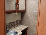 2013 Thor Motor Coach Freedom Elite Photo #14
