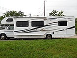 2013 Thor Motor Coach Freedom Elite Photo #10