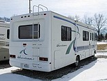 1999 Thor Motor Coach Hurricane Photo #4