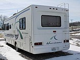 1999 Thor Motor Coach Hurricane Photo #5