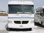 1999 Thor Motor Coach Hurricane Photo #7