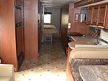 2014 Thor Motor Coach Hurricane Photo #5