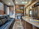2014 Thor Motor Coach Hurricane Photo #3