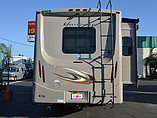 2015 Thor Motor Coach Hurricane Photo #4