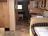 2015 Thor Motor Coach Hurricane Photo #5