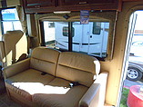 2015 Thor Motor Coach Hurricane Photo #13