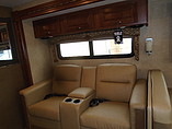 2016 Thor Motor Coach Hurricane Photo #10