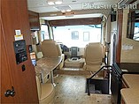 2014 Thor Motor Coach Hurricane Photo #6