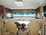 2014 Thor Motor Coach Hurricane Photo #8