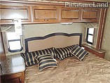 2014 Thor Motor Coach Hurricane Photo #27
