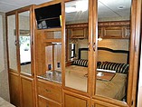 2014 Thor Motor Coach Hurricane Photo #30