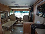 2015 Thor Motor Coach Hurricane Photo #5