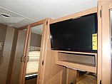 2015 Thor Motor Coach Hurricane Photo #24
