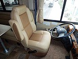 2015 Thor Motor Coach Hurricane Photo #29