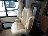2015 Thor Motor Coach Hurricane Photo #30