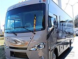 2015 Thor Motor Coach Hurricane Photo #5
