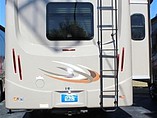 2015 Thor Motor Coach Hurricane Photo #7