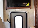 2015 Thor Motor Coach Hurricane Photo #13