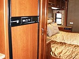 2015 Thor Motor Coach Hurricane Photo #15