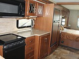 2015 Thor Motor Coach Hurricane Photo #4