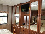 2015 Thor Motor Coach Hurricane Photo #8