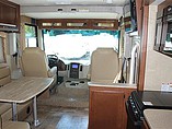 2015 Thor Motor Coach Hurricane Photo #9