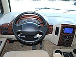 2015 Thor Motor Coach Hurricane Photo #11