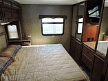 2015 Thor Motor Coach Hurricane Photo #4