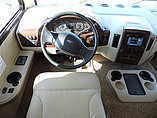 2015 Thor Motor Coach Hurricane Photo #18