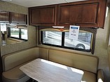 2015 Thor Motor Coach Hurricane Photo #24