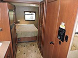 2015 Thor Motor Coach Hurricane Photo #29