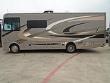 2015 Thor Motor Coach Hurricane Photo #5