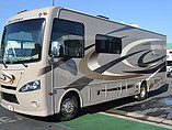2015 Thor Motor Coach Hurricane Photo #3