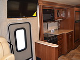 2015 Thor Motor Coach Hurricane Photo #8