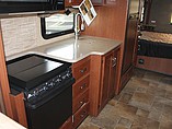 2015 Thor Motor Coach Hurricane Photo #17
