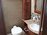 2015 Thor Motor Coach Hurricane Photo #21