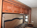 2015 Thor Motor Coach Hurricane Photo #25