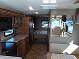 2015 Thor Motor Coach Hurricane Photo #12