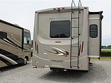 2016 Thor Motor Coach Hurricane Photo #3