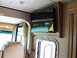 2016 Thor Motor Coach Hurricane Photo #8